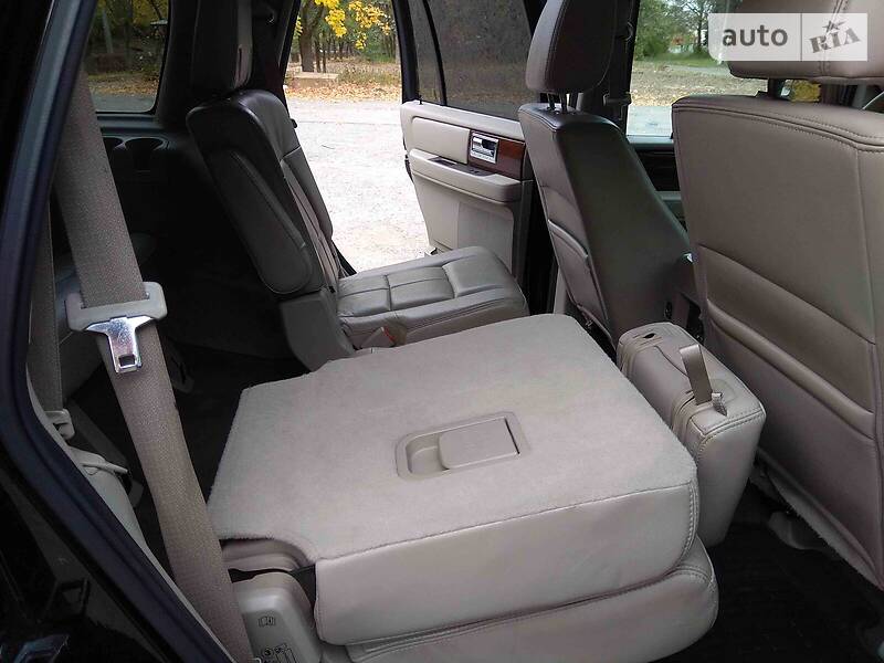 Позашляховик / Кросовер Lincoln Navigator 2011 в Тернополі