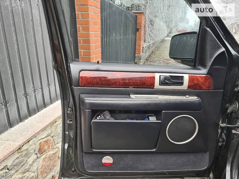 Позашляховик / Кросовер Lincoln Navigator 2003 в Умані фото 16 Позашляховик / Кросовер Lincoln Navigator 2003 в Умані