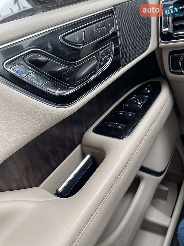 Внедорожник / Кроссовер Lincoln Navigator 2018 в Черновцах