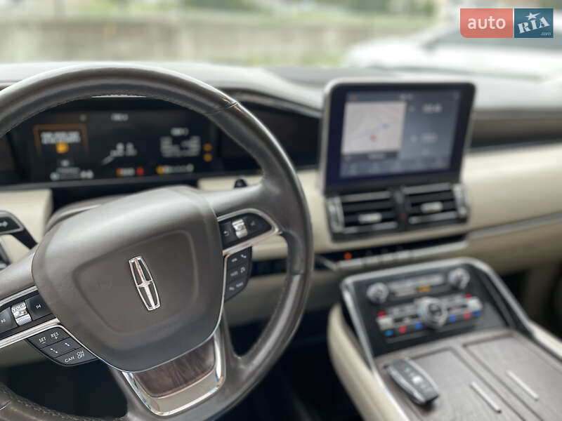 Внедорожник / Кроссовер Lincoln Navigator 2018 в Черновцах