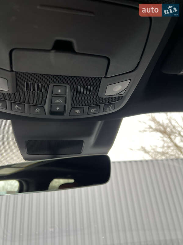 Внедорожник / Кроссовер Lincoln Navigator 2019 в Харькове фото 15 Внедорожник / Кроссовер Lincoln Navigator 2019 в Харькове