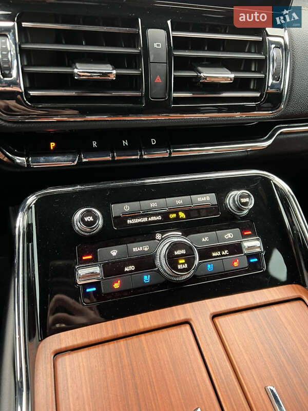 Внедорожник / Кроссовер Lincoln Navigator 2019 в Харькове фото 19 Внедорожник / Кроссовер Lincoln Navigator 2019 в Харькове