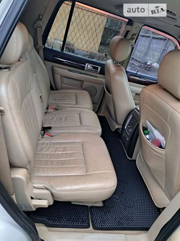 Внедорожник / Кроссовер Lincoln Navigator 2005 в Чернигове