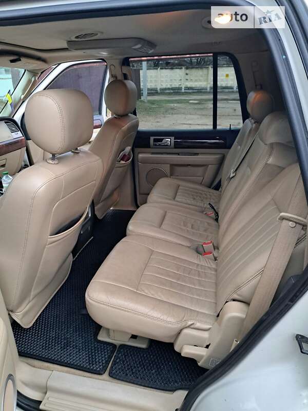 Внедорожник / Кроссовер Lincoln Navigator 2005 в Чернигове