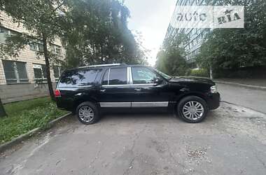 Внедорожник / Кроссовер Lincoln Navigator 2007 в Киеве