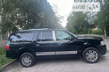 Внедорожник / Кроссовер Lincoln Navigator 2007 в Киеве