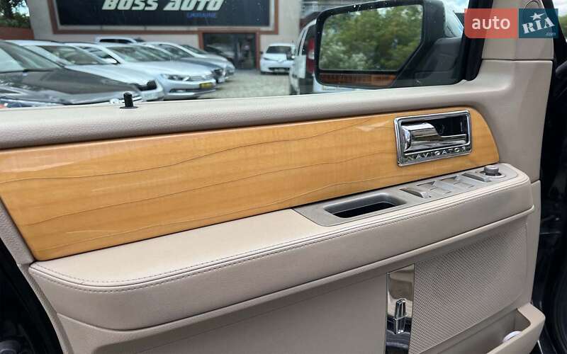 Внедорожник / Кроссовер Lincoln Navigator 2007 в Коломые