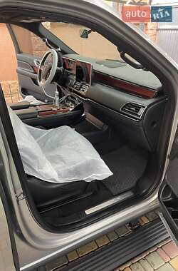 Внедорожник / Кроссовер Lincoln Navigator 2020 в 