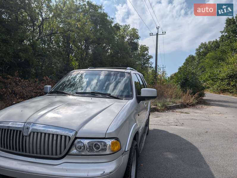 Внедорожник / Кроссовер Lincoln Navigator 1999 в Днепре фото 22 Внедорожник / Кроссовер Lincoln Navigator 1999 в Днепре