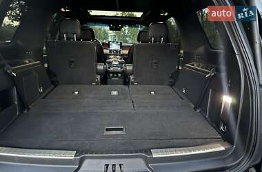 Внедорожник / Кроссовер Lincoln Navigator 2019 в 
