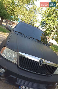 Внедорожник / Кроссовер Lincoln Navigator 2003 в Николаеве