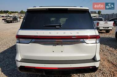 Внедорожник / Кроссовер Lincoln Navigator 2022 в 