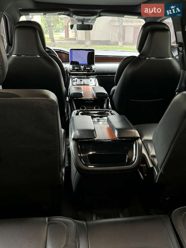 Внедорожник / Кроссовер Lincoln Navigator 2018 в Киеве фото 6 Внедорожник / Кроссовер Lincoln Navigator 2018 в Киеве