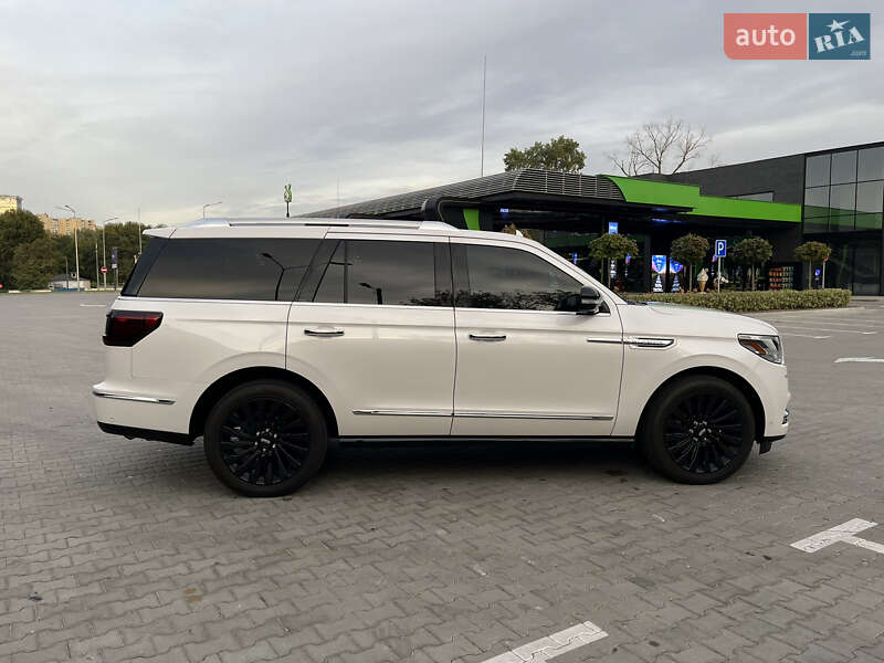 Внедорожник / Кроссовер Lincoln Navigator 2018 в Киеве