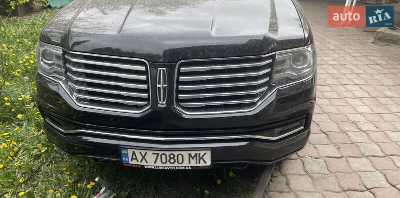 Внедорожник / Кроссовер Lincoln Navigator 2016 в 