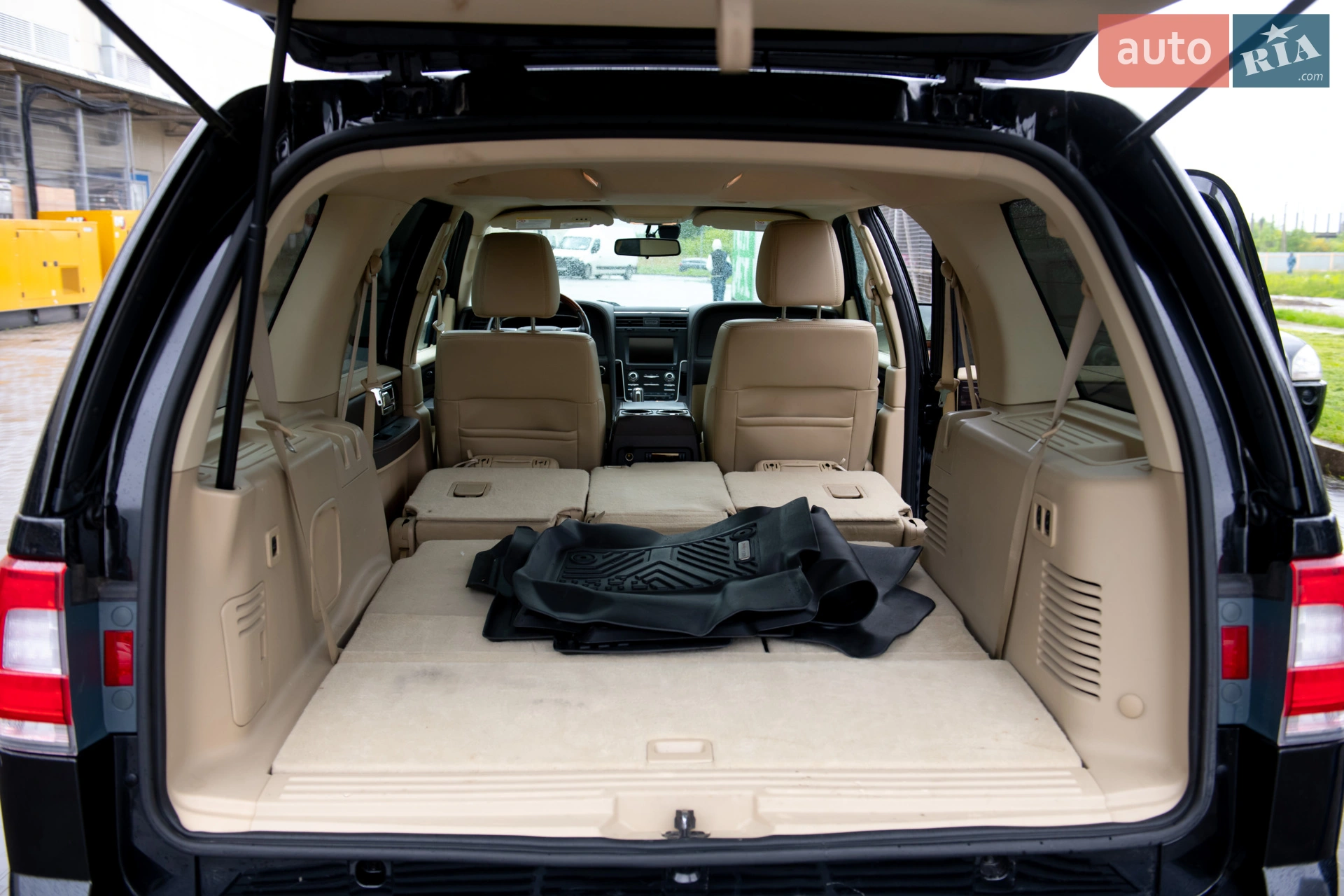 2015 Lincoln Navigator - мініатюра 32