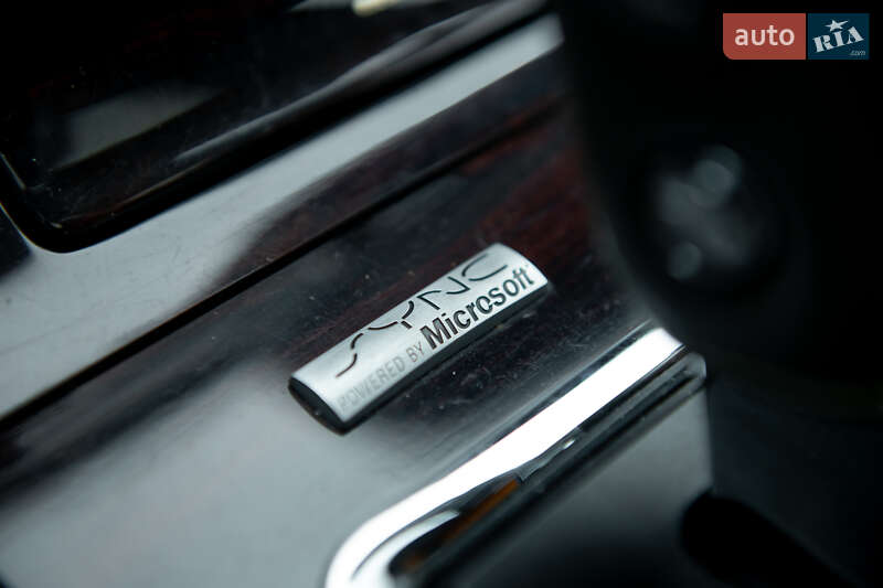 Позашляховик / Кросовер Lincoln Navigator 2015 в Львові фото 47 Позашляховик / Кросовер Lincoln Navigator 2015 в Львові