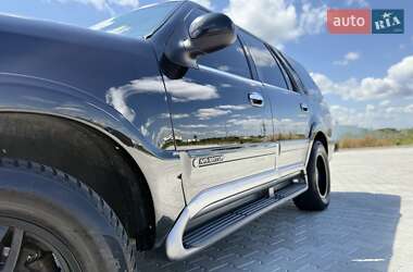Позашляховик / Кросовер Lincoln Navigator 1998 в 