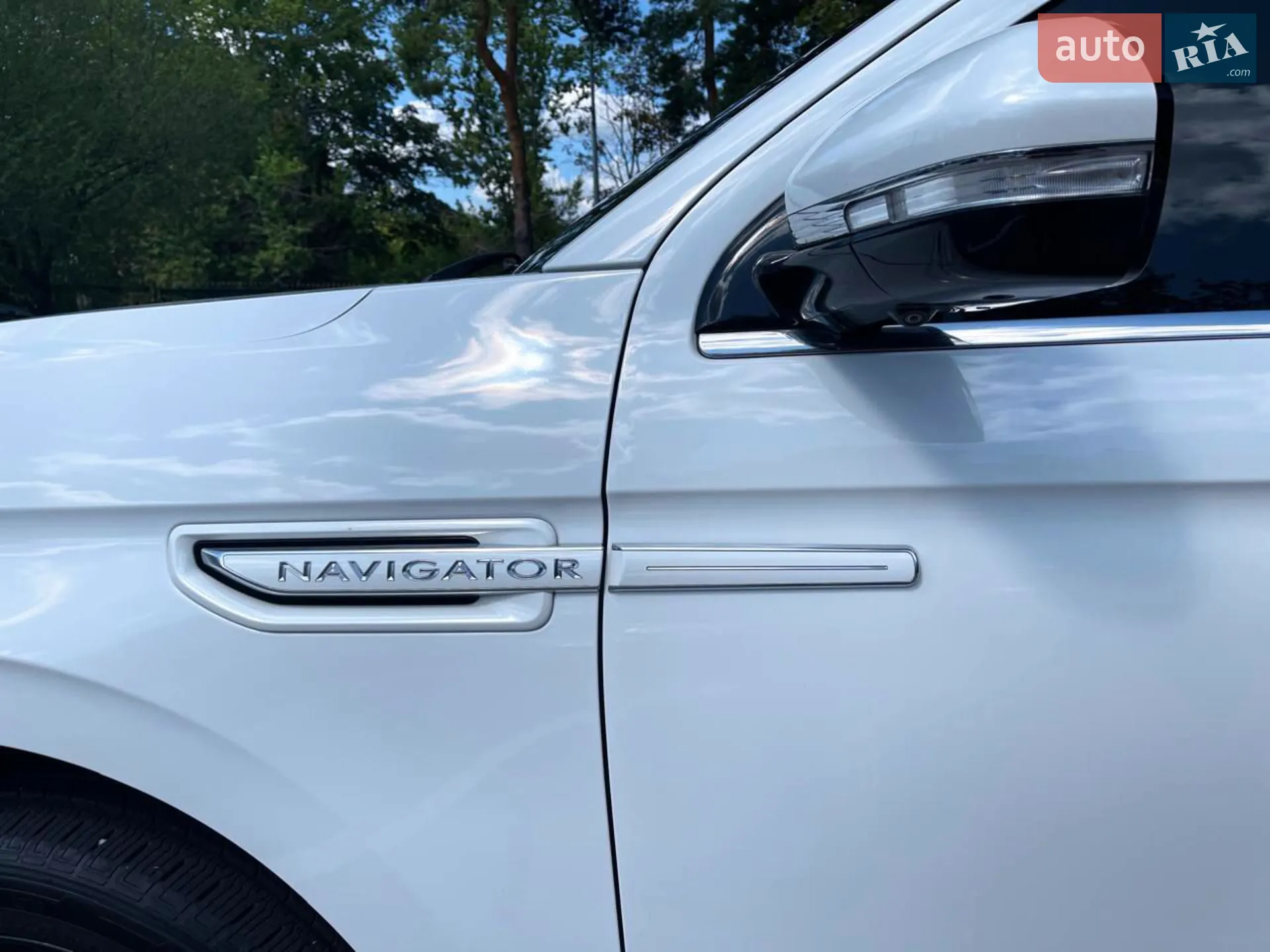 2019 Lincoln Navigator - мініатюра 6