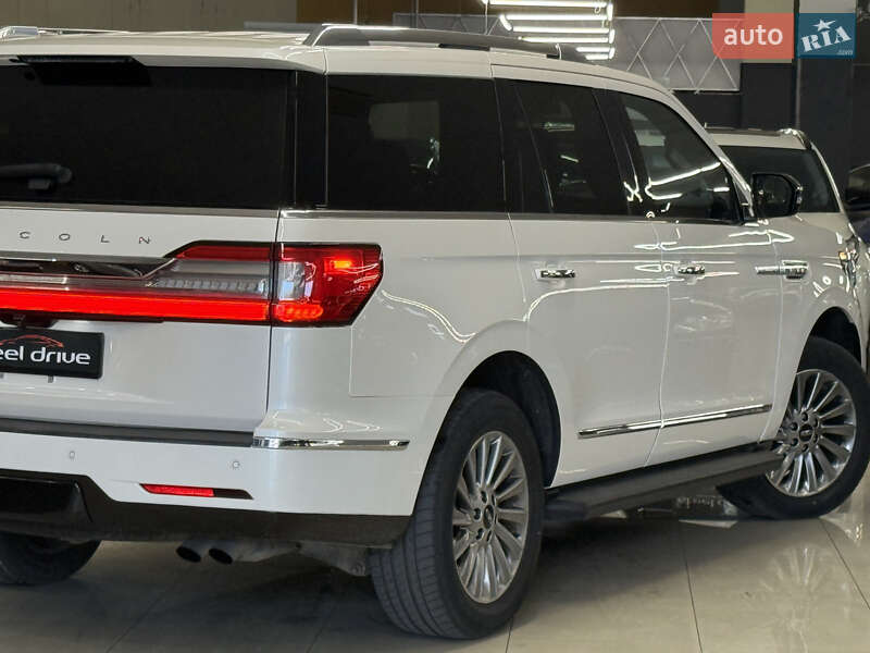Позашляховик / Кросовер Lincoln Navigator 2019 в Миколаєві