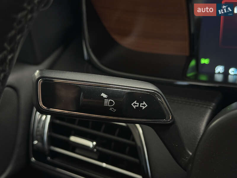 Позашляховик / Кросовер Lincoln Navigator 2019 в Миколаєві