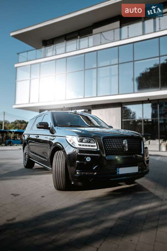 Позашляховик / Кросовер Lincoln Navigator 2021 в Ужгороді