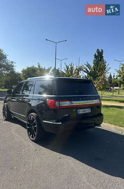 Позашляховик / Кросовер Lincoln Navigator 2019 в 