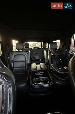 Позашляховик / Кросовер Lincoln Navigator 2019 в 