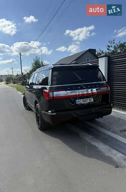 Внедорожник / Кроссовер Lincoln Navigator 2020 в 