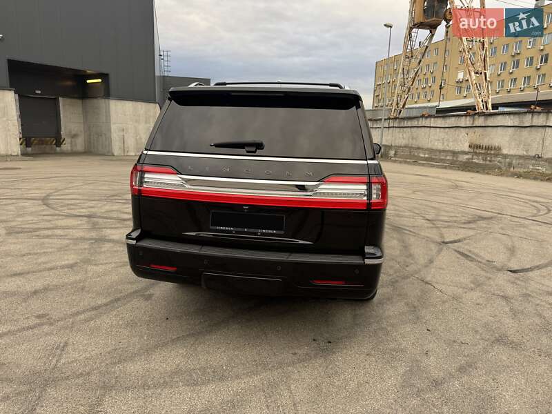 Внедорожник / Кроссовер Lincoln Navigator 2018 в Киеве фото 22 Внедорожник / Кроссовер Lincoln Navigator 2018 в Киеве