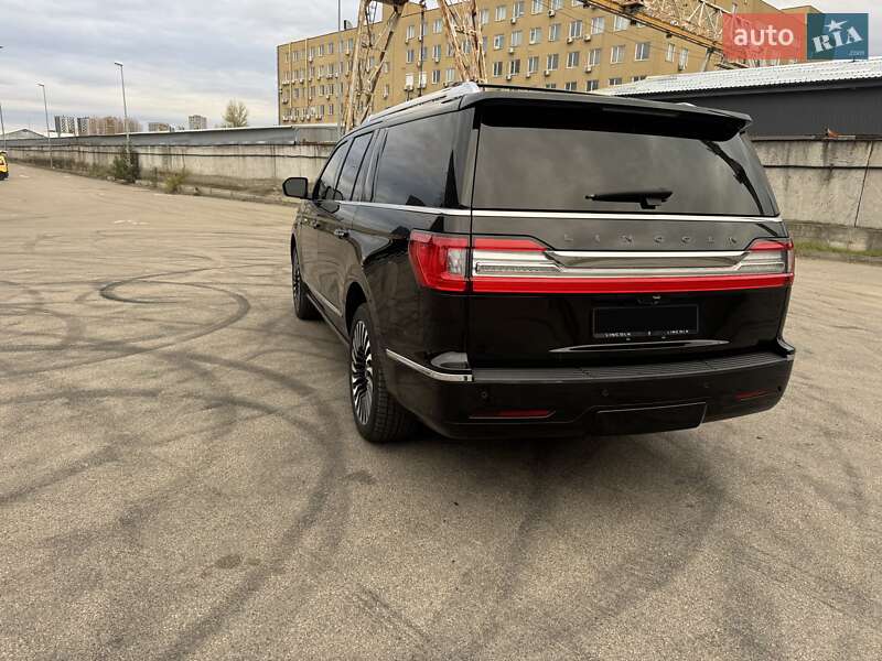 Внедорожник / Кроссовер Lincoln Navigator 2018 в Киеве фото 25 Внедорожник / Кроссовер Lincoln Navigator 2018 в Киеве