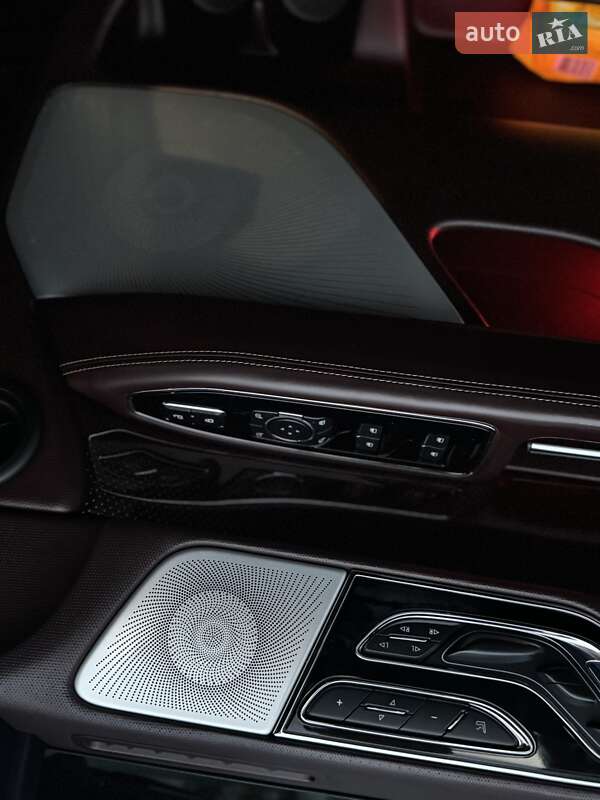 Внедорожник / Кроссовер Lincoln Navigator 2018 в Киеве фото 62 Внедорожник / Кроссовер Lincoln Navigator 2018 в Киеве