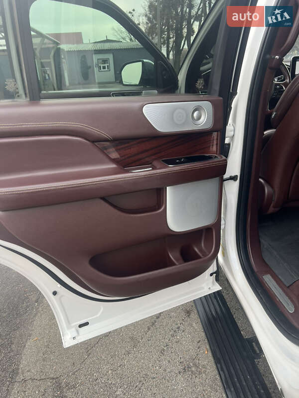 Позашляховик / Кросовер Lincoln Navigator 2018 в Харкові