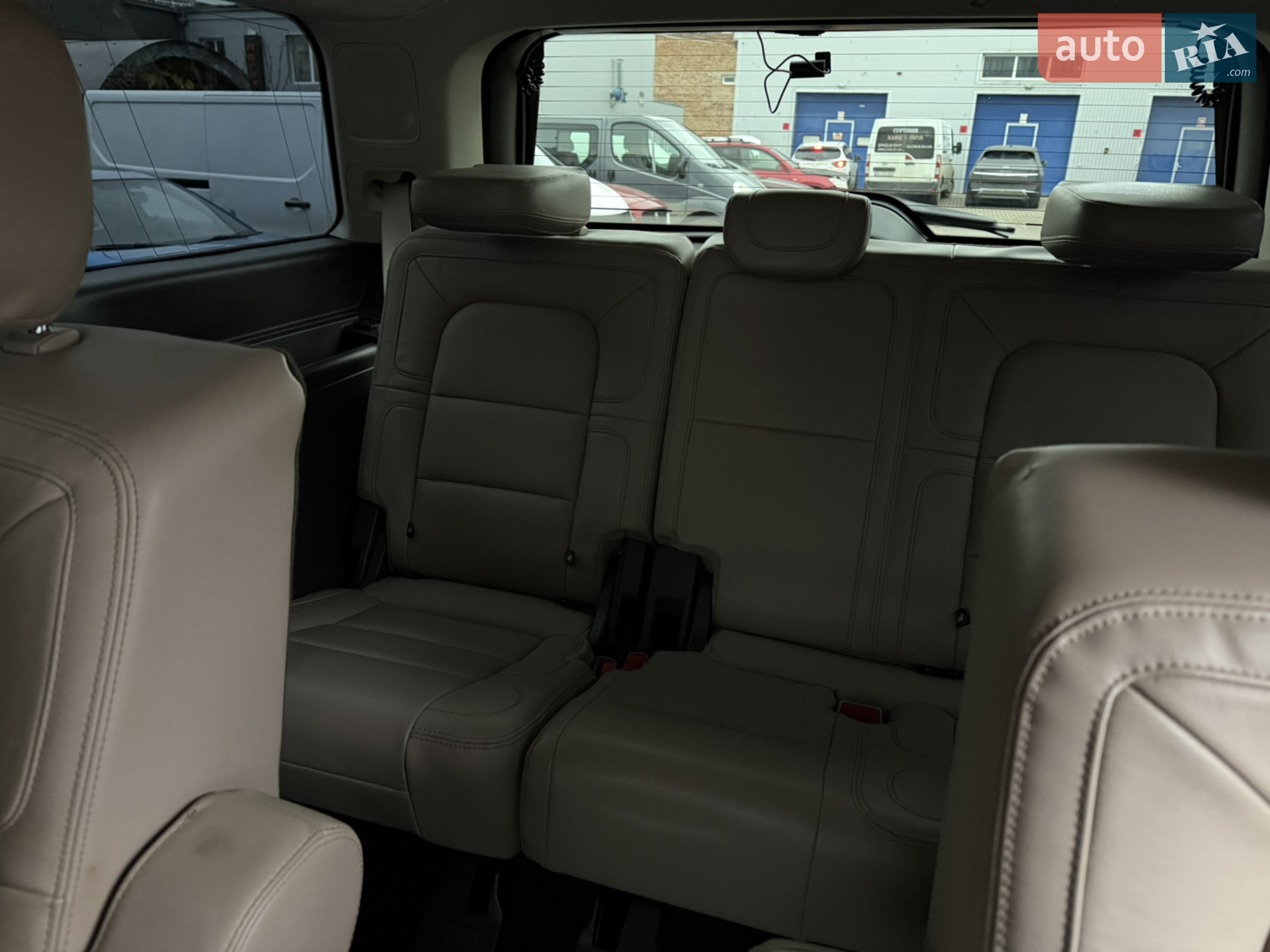 2022 Lincoln Navigator - мініатюра 10
