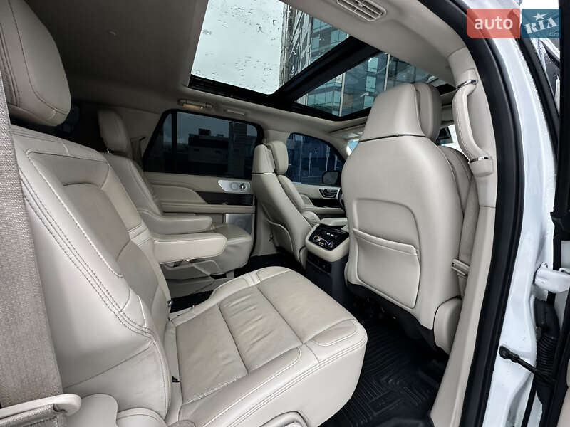 Внедорожник / Кроссовер Lincoln Navigator 2020 в Харькове