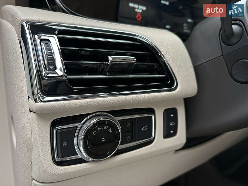 Внедорожник / Кроссовер Lincoln Navigator 2020 в Харькове