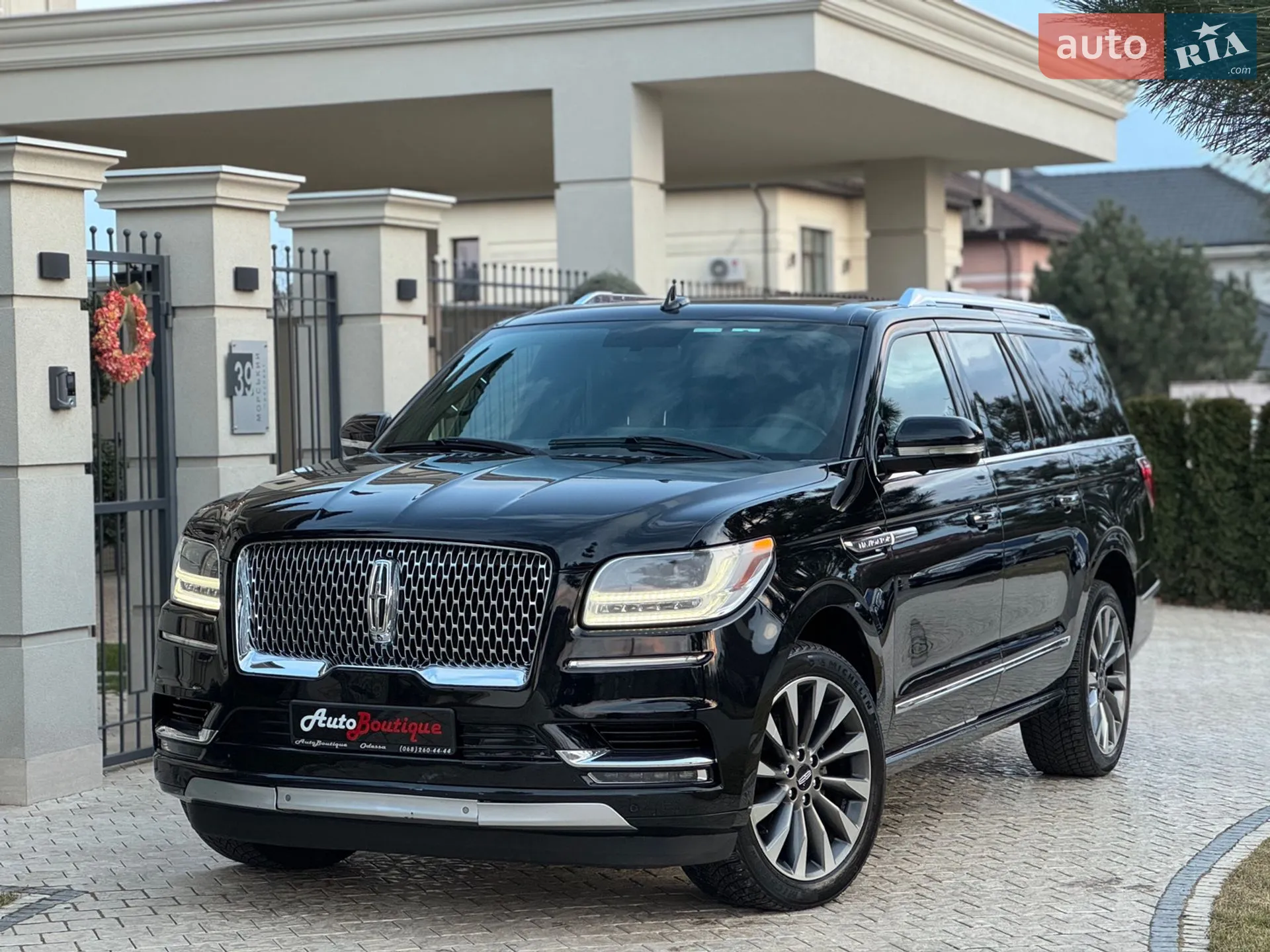 2017 Lincoln Navigator - мініатюра 5