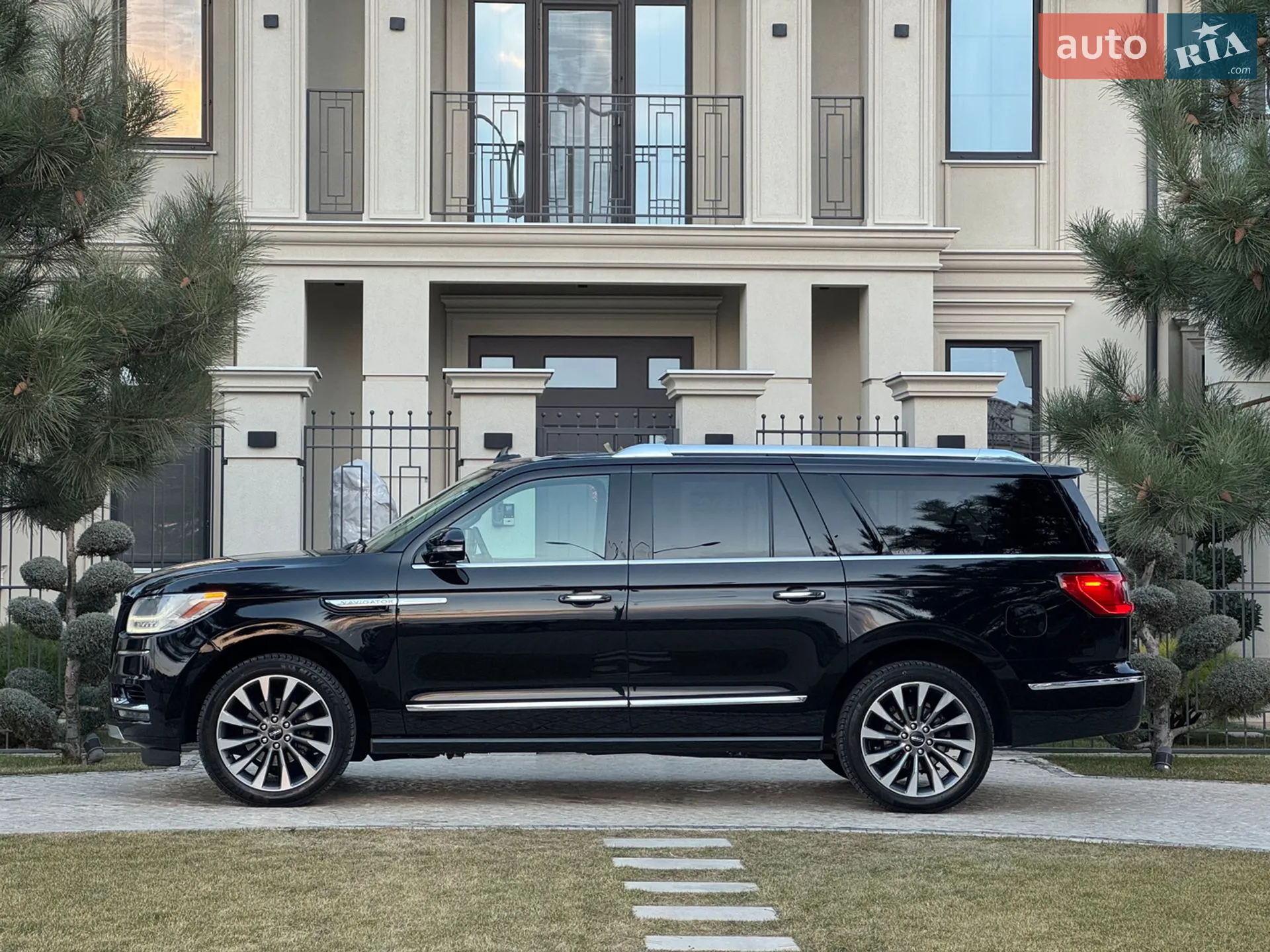 2017 Lincoln Navigator - мініатюра 7