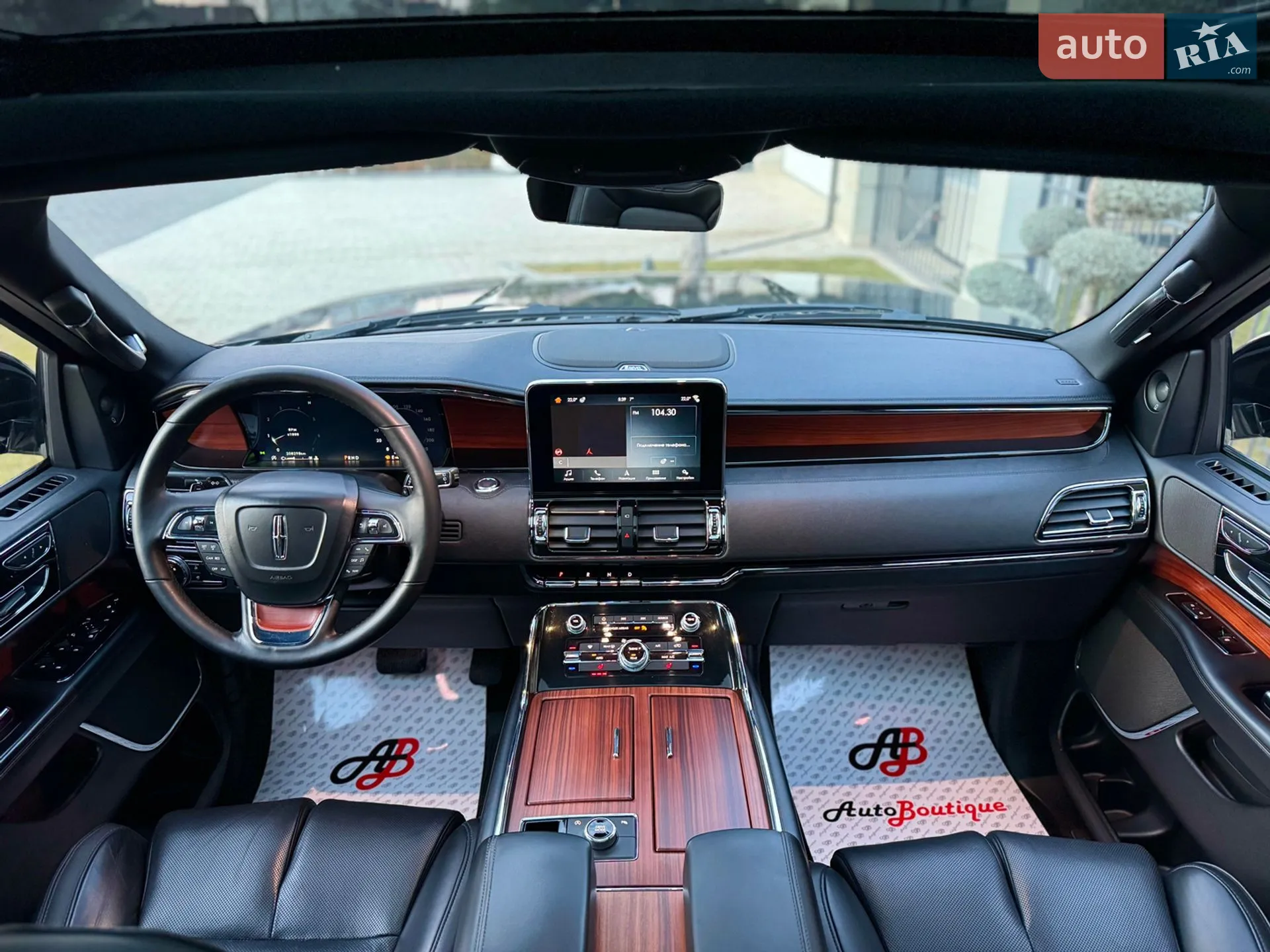 2017 Lincoln Navigator - мініатюра 34