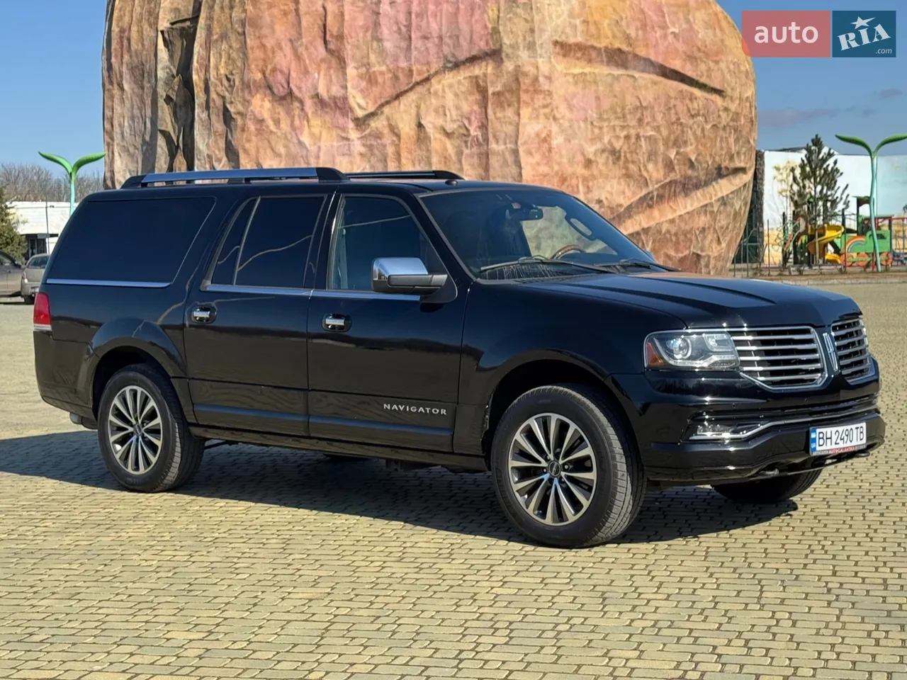 2015 Lincoln Navigator - мініатюра 97