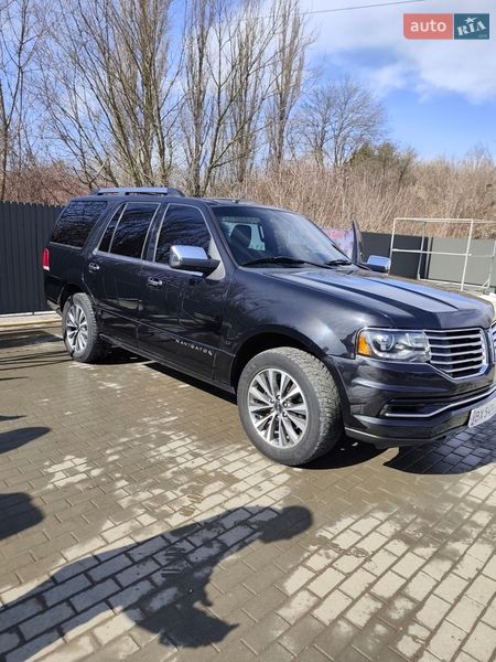 Внедорожник / Кроссовер Lincoln Navigator 2014 в Каменец-Подольском