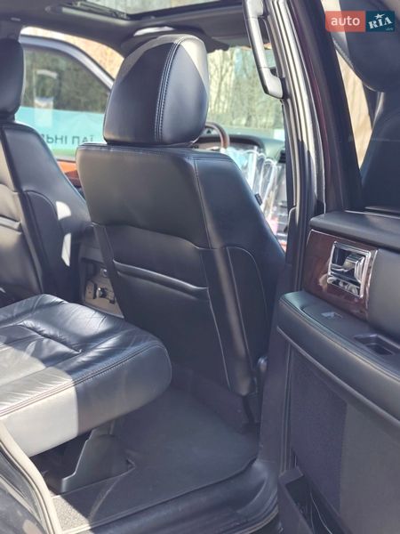 Внедорожник / Кроссовер Lincoln Navigator 2014 в Каменец-Подольском