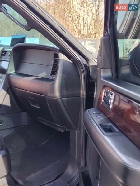 Внедорожник / Кроссовер Lincoln Navigator 2014 в Каменец-Подольском