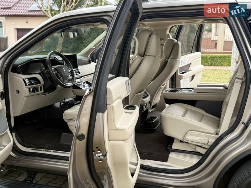 Внедорожник / Кроссовер Lincoln Navigator 2020 в Одессе