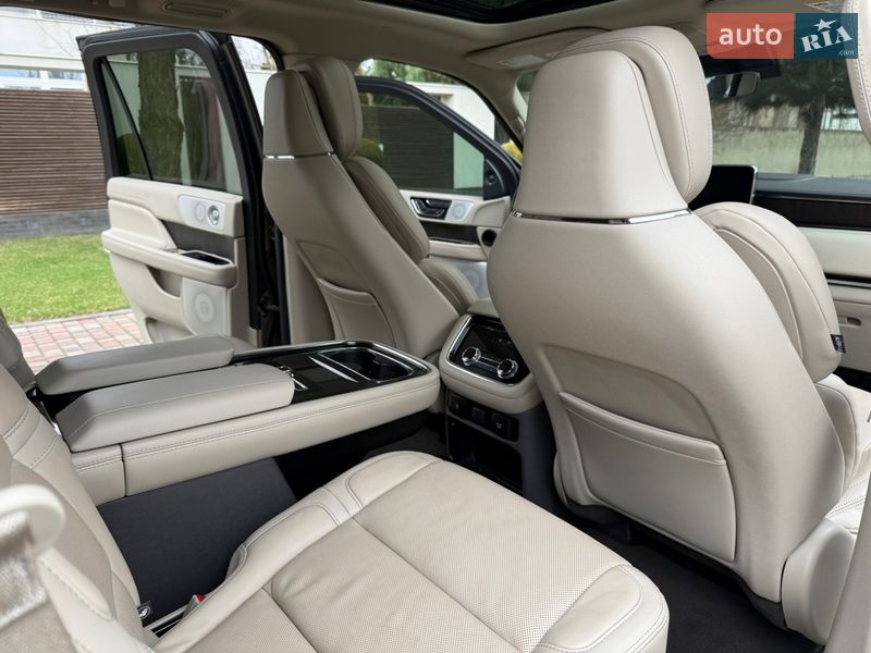 Внедорожник / Кроссовер Lincoln Navigator 2020 в Одессе