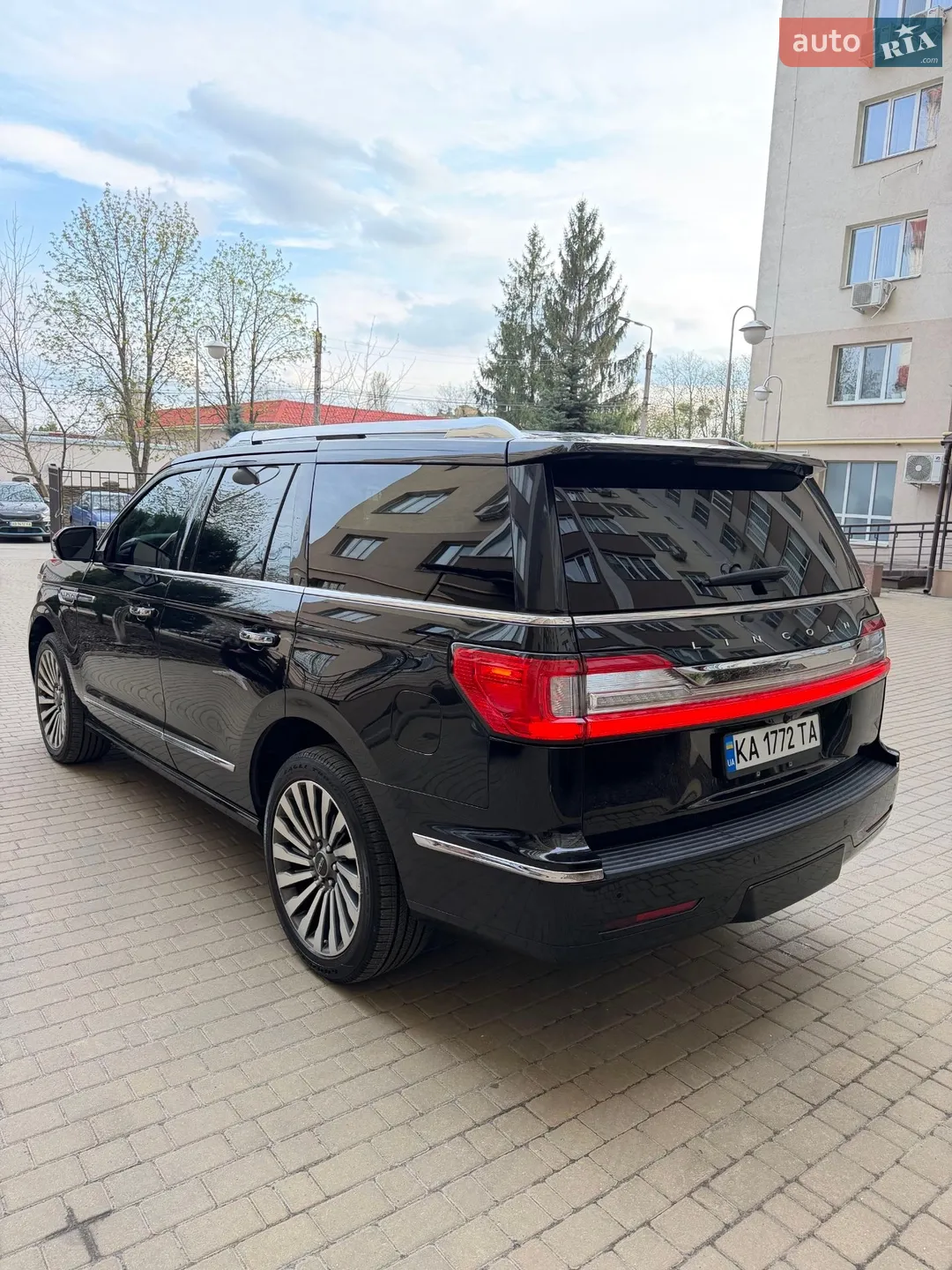2018 Lincoln Navigator - мініатюра 9