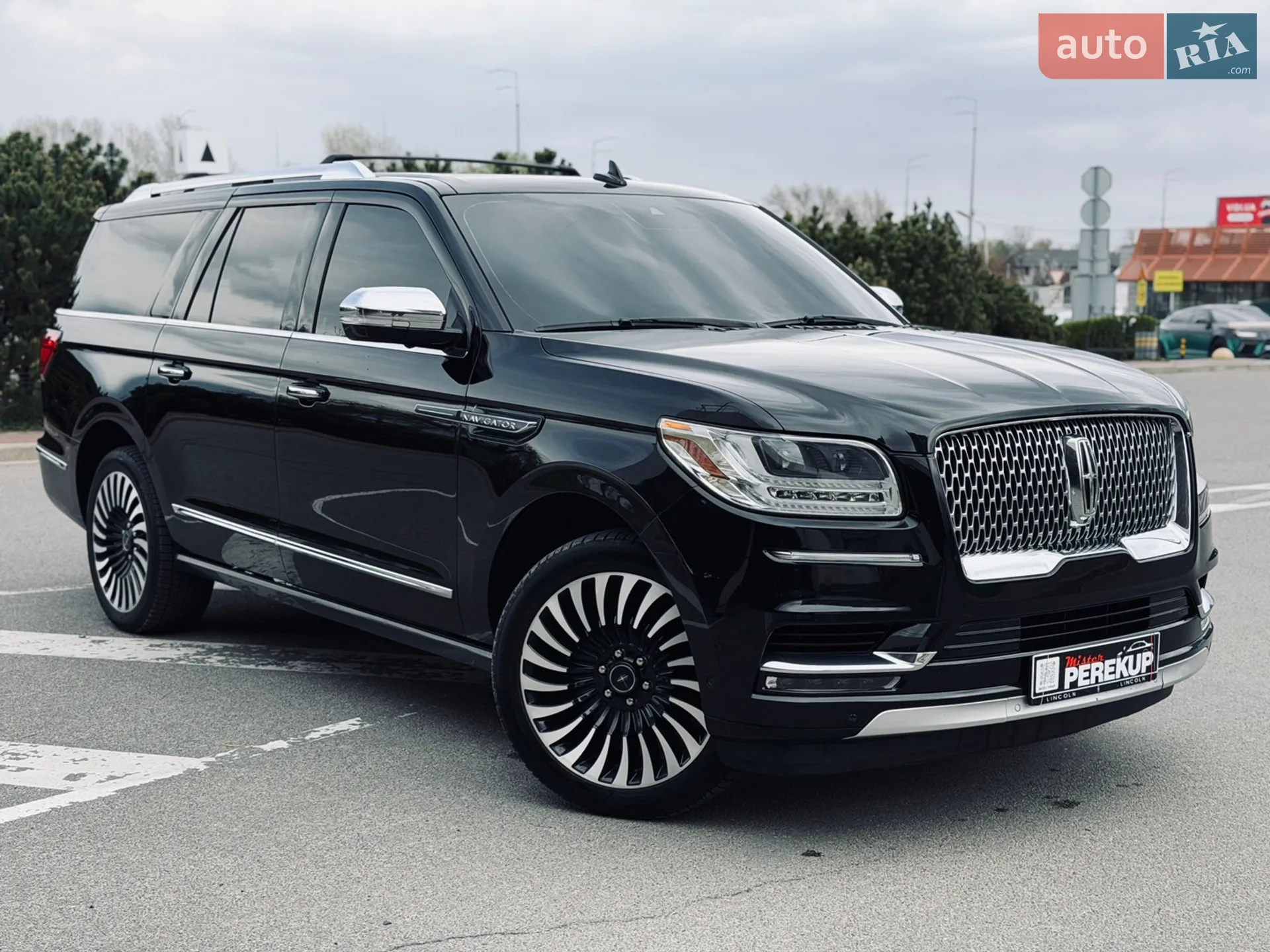 2018 Lincoln Navigator - мініатюра 2