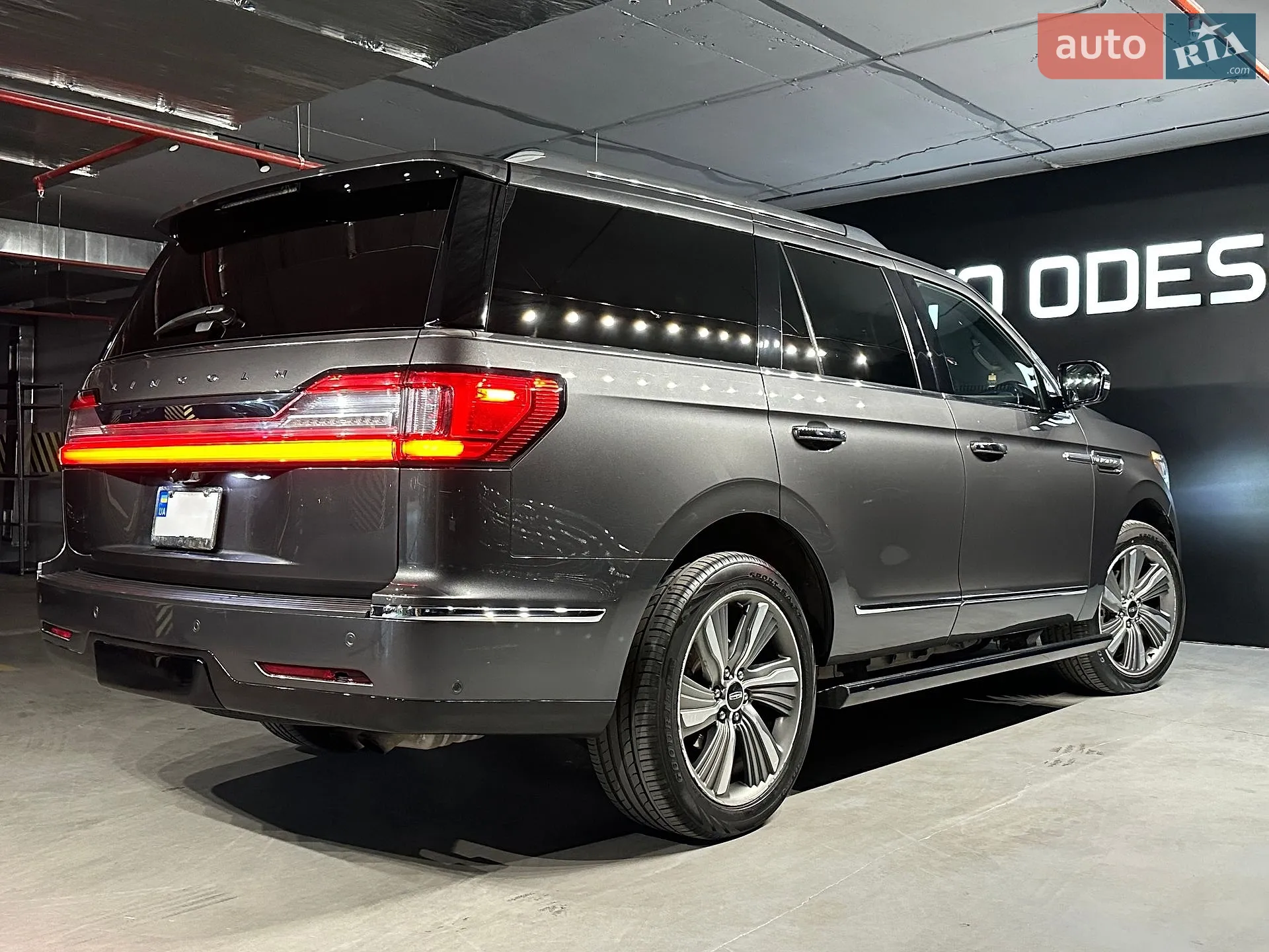 2018 Lincoln Navigator - мініатюра 6