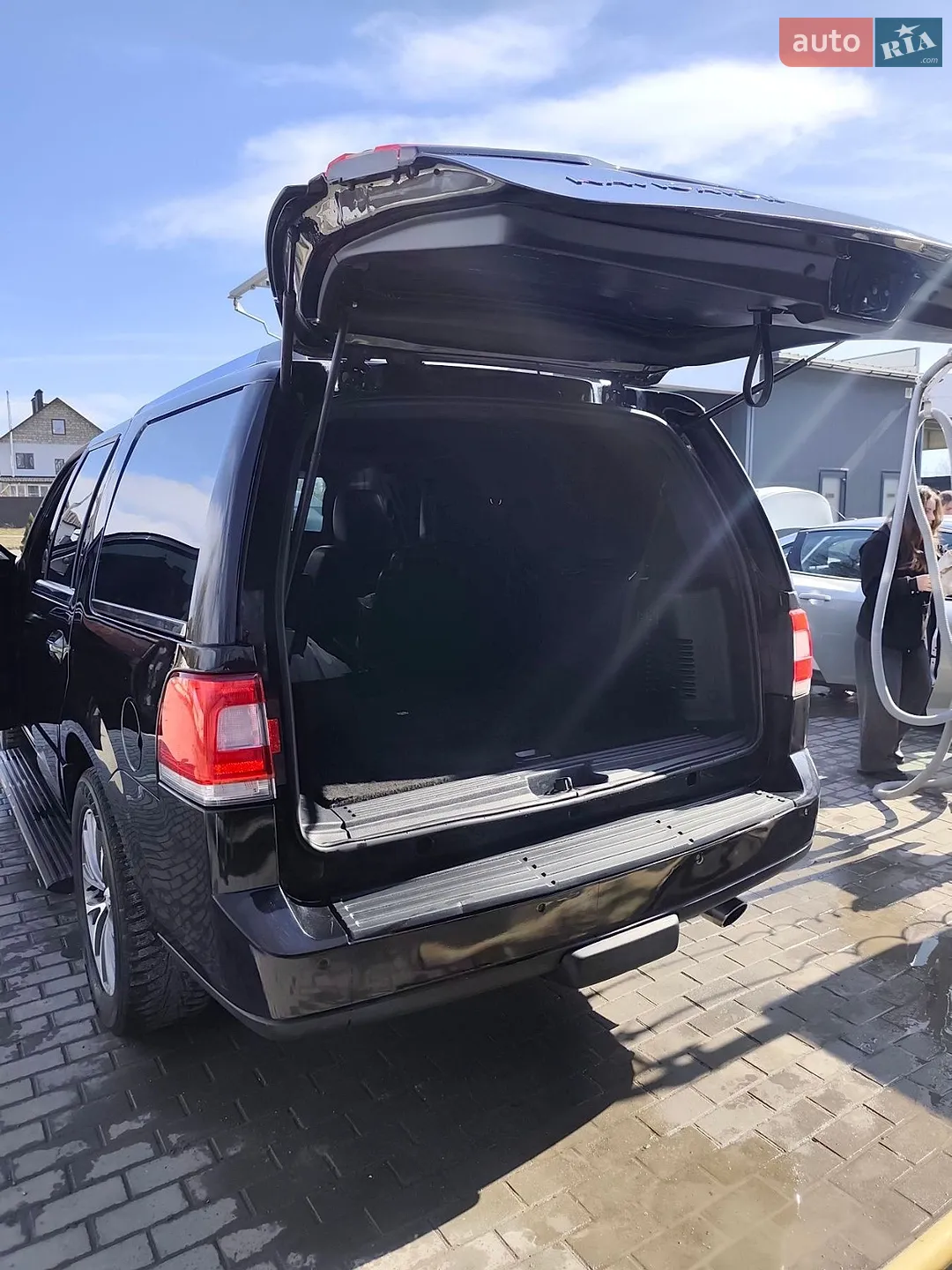 2014 Lincoln Navigator - мініатюра 14