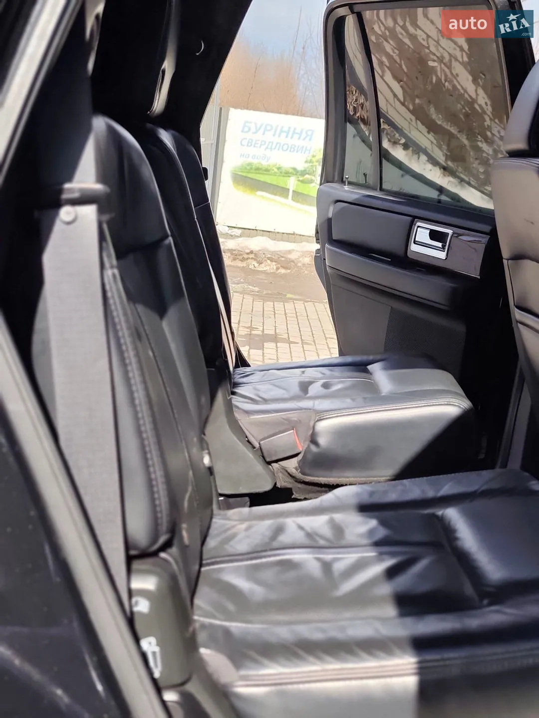 2014 Lincoln Navigator - мініатюра 41